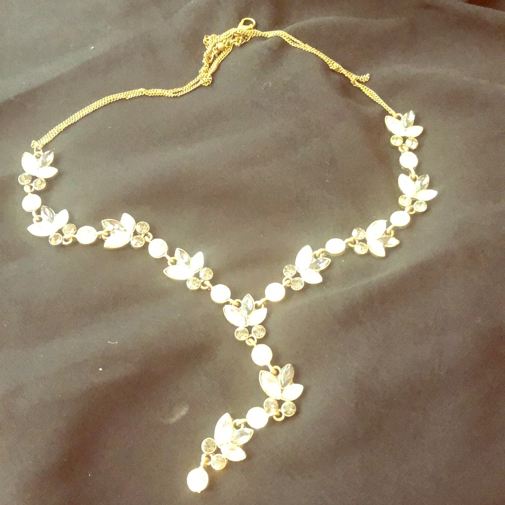 Rhinestone necklace